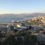 Bueyuek Izmir