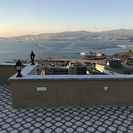 公寓 伊兹密尔布尤卡科纳克公寓