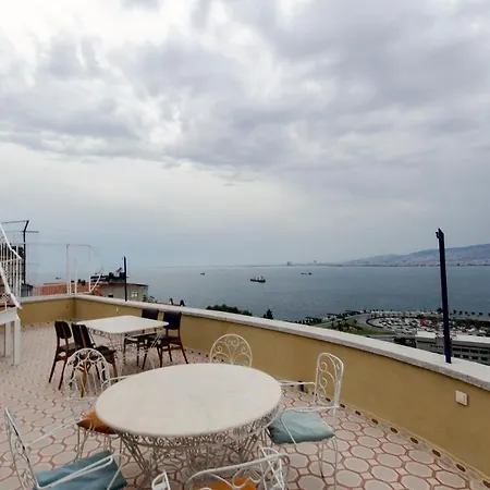 Bueyuek Apartament *