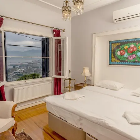 Bueyuek İzmir